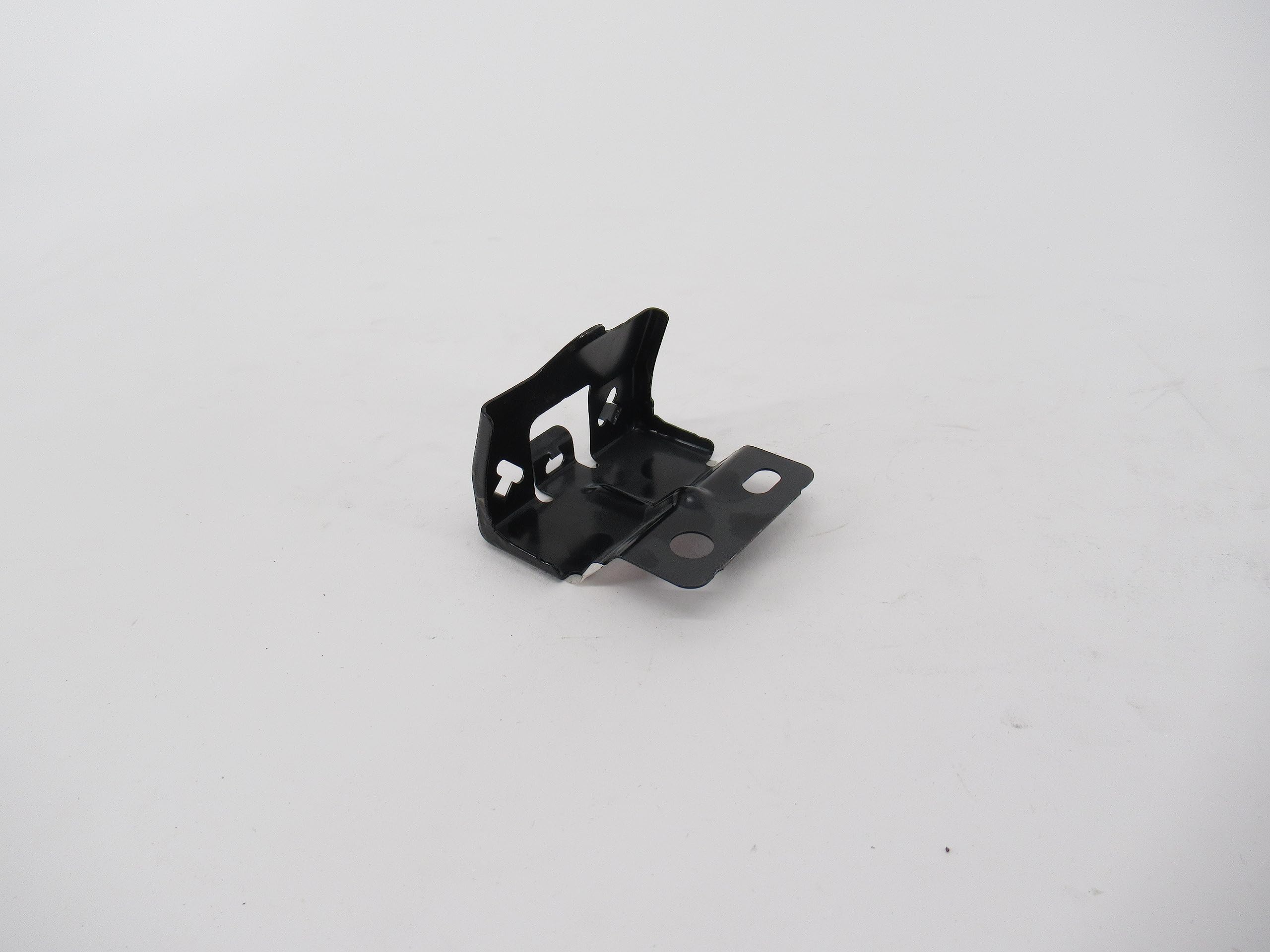 Amazon.com: Toyota Bumper Bracket - 58386-12030 : Automotive
